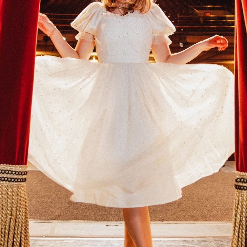 Ivy City Co Pearl Sparkle Tulle Dress